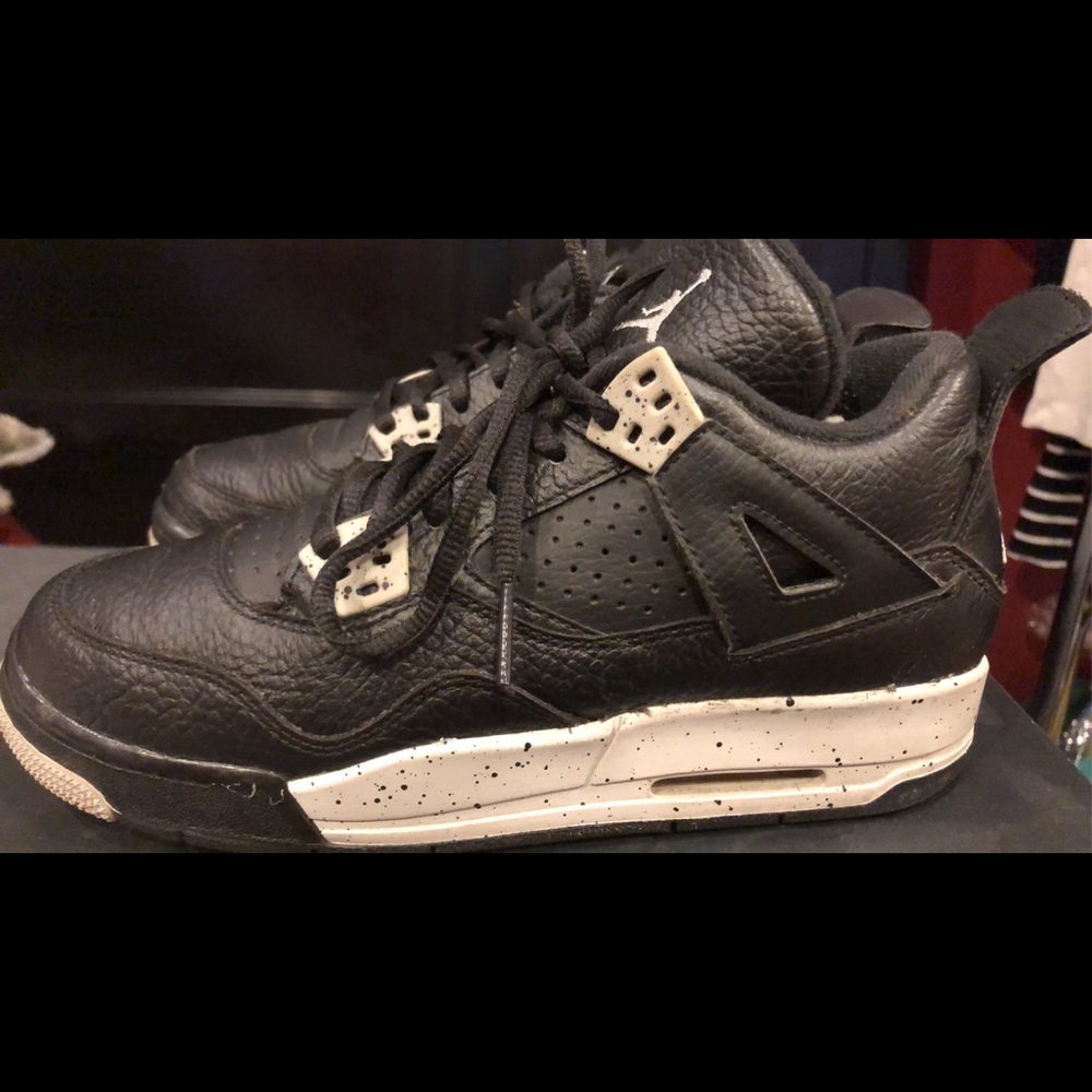 Jordan Retro 4s Oreo 5Y
